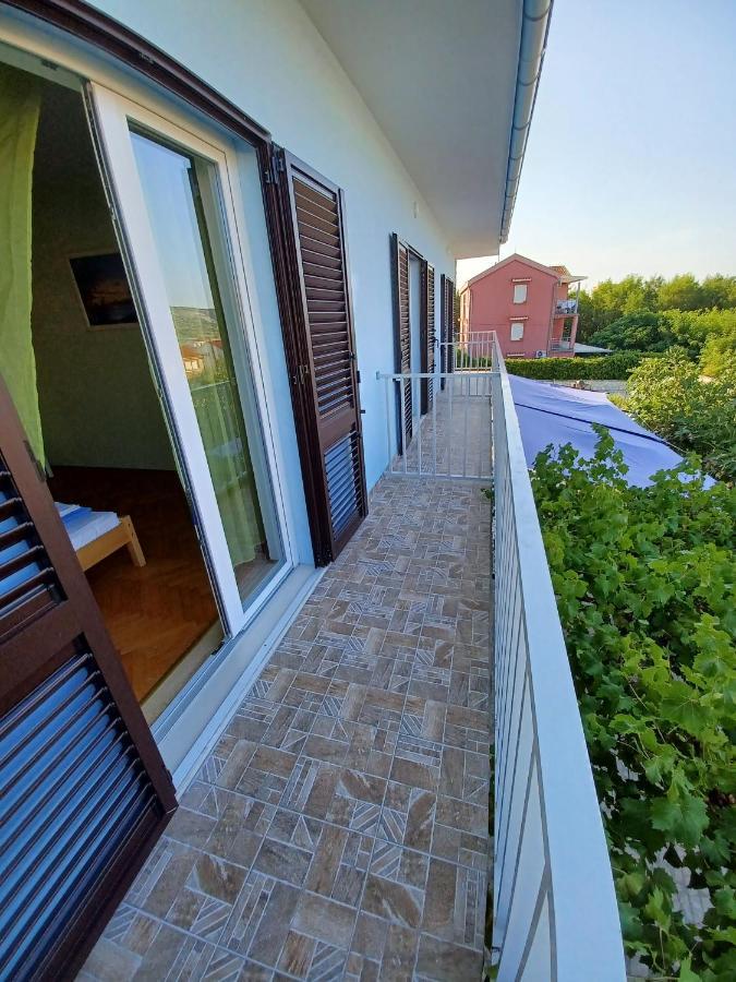 Apartments With A Parking Space Pag - 6325 باغ المظهر الخارجي الصورة