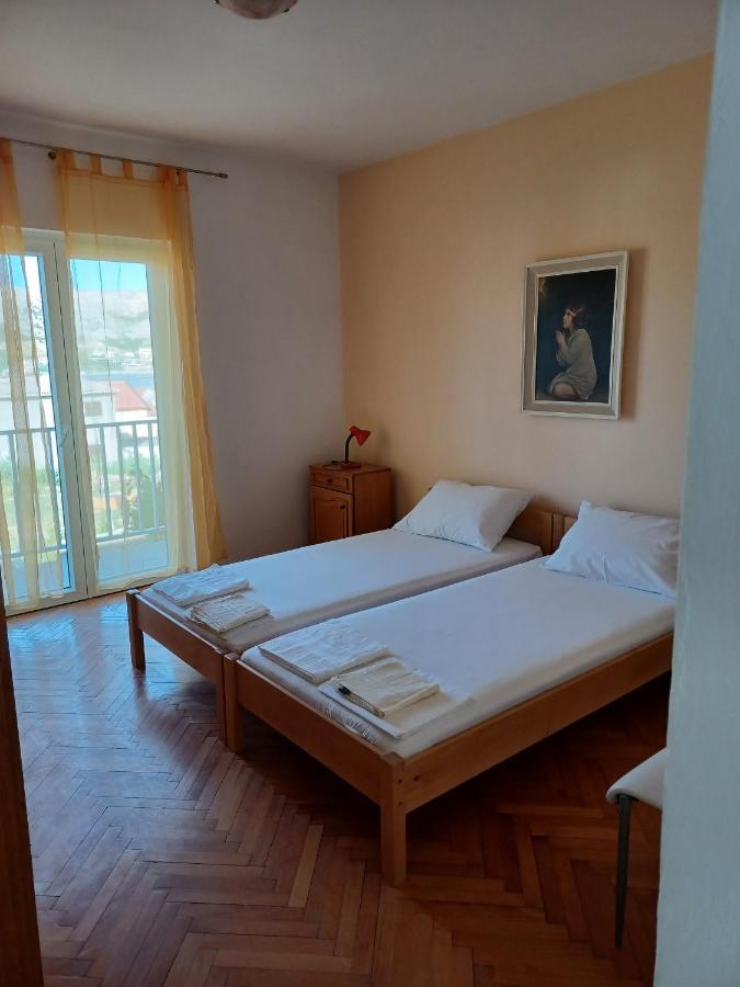 Apartments With A Parking Space Pag - 6325 باغ المظهر الخارجي الصورة
